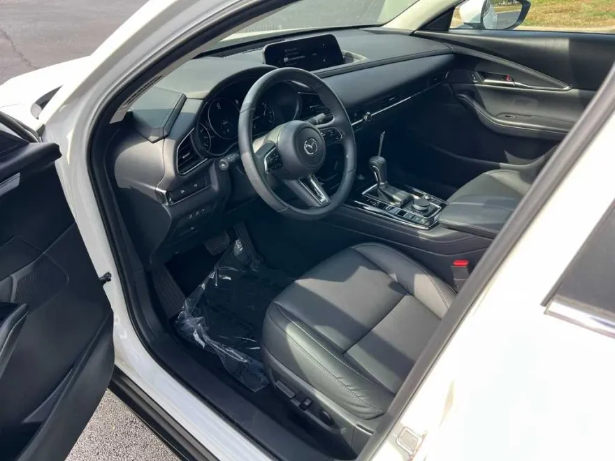 2025 Mazda CX-30 2.5 S Preferred photo 1