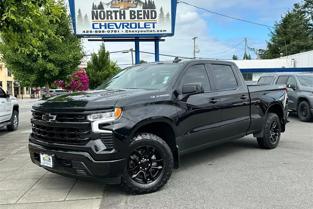 2023 Chevrolet Silverado 1500 RST photo 1