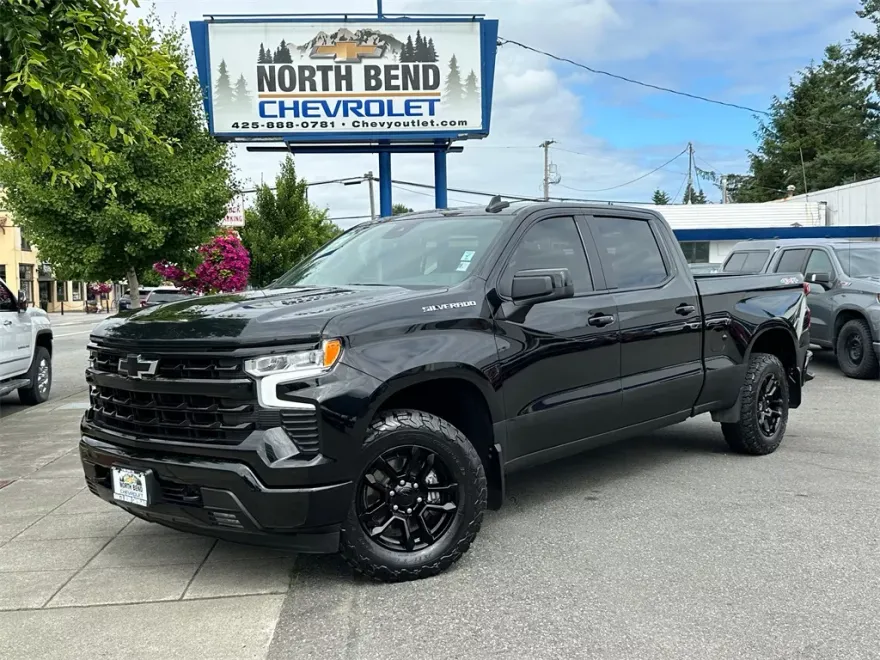 2023 Chevrolet Silverado 1500 RST photo 1