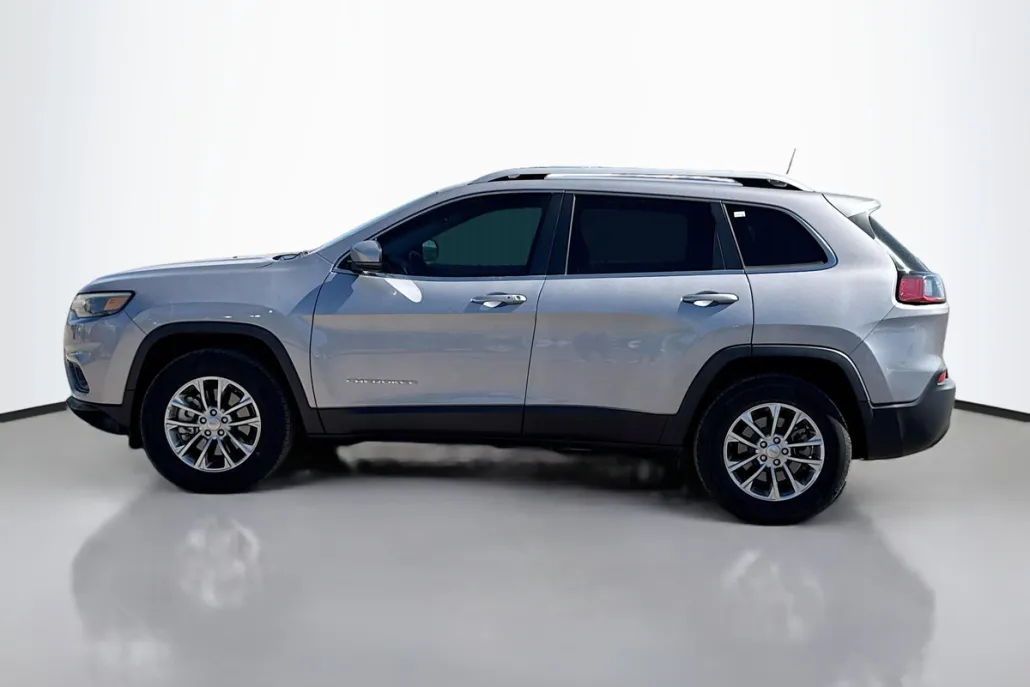 2019 Jeep Cherokee Latitude photo 1