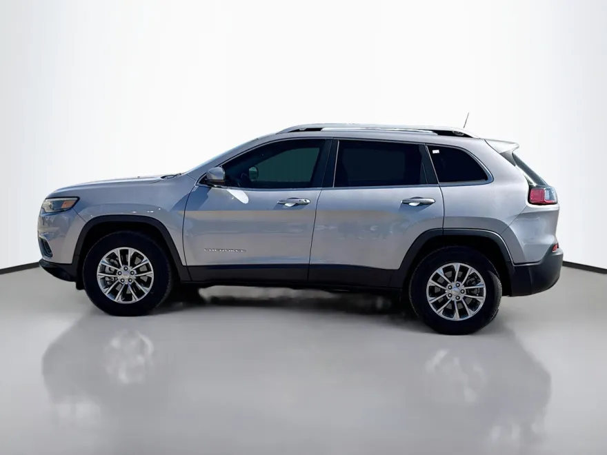 2019 Jeep Cherokee Latitude photo 1