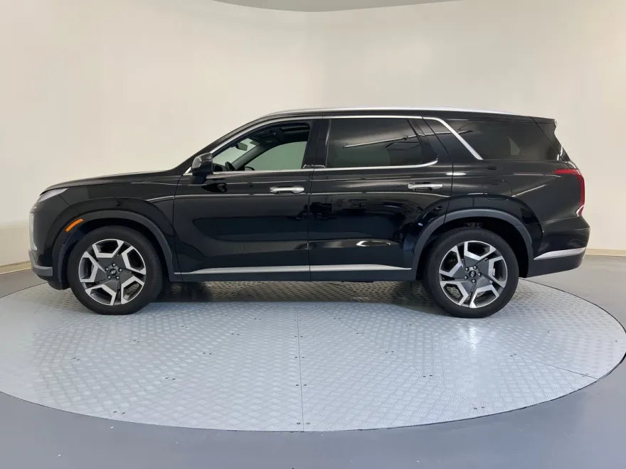 2024 Hyundai Palisade SEL photo 1