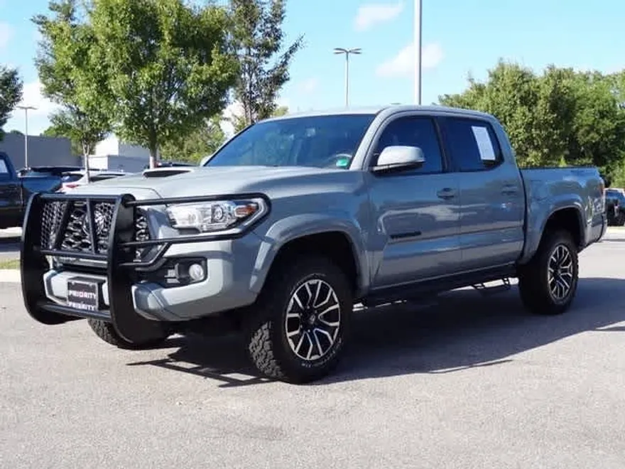 2020 Toyota Tacoma TRD Sport photo 1