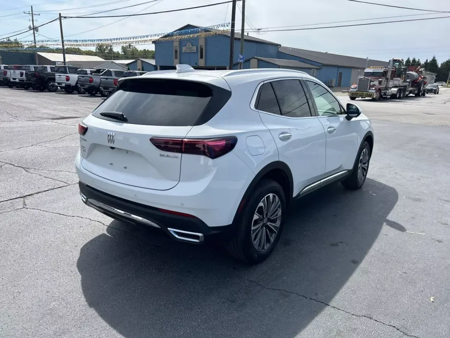 2024 Buick Envision Preferred photo 1