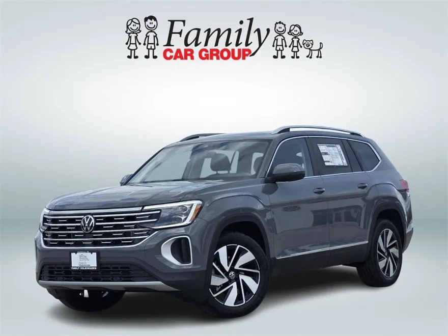 2025 Volkswagen Atlas SEL photo 1