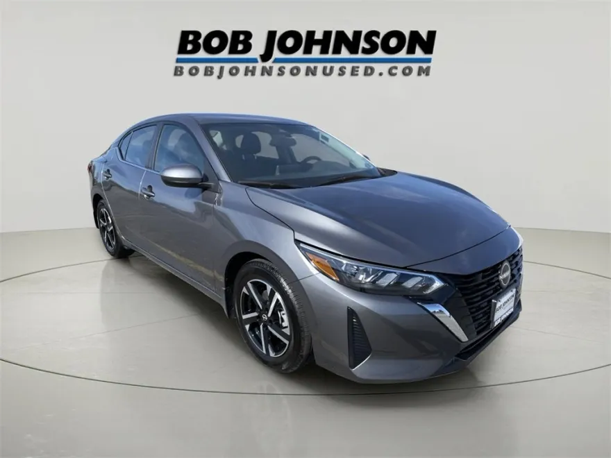 2024 Nissan Sentra SV photo 1