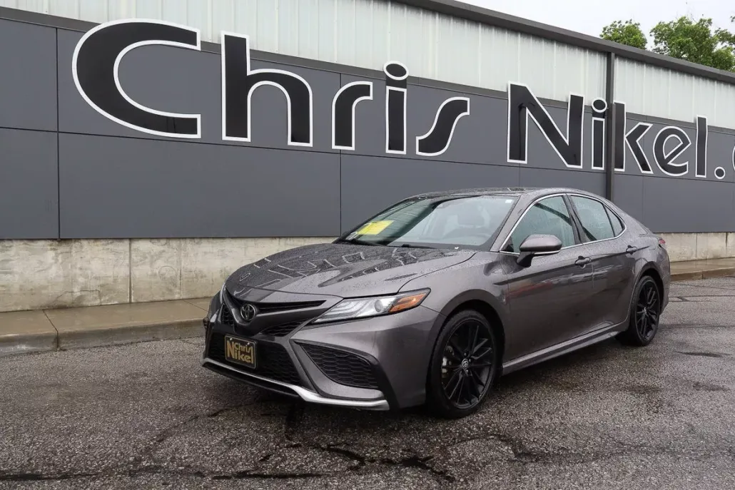 2023 Toyota Camry XSE photo 1