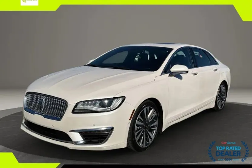 2017 Lincoln MKZ Reserve photo 1