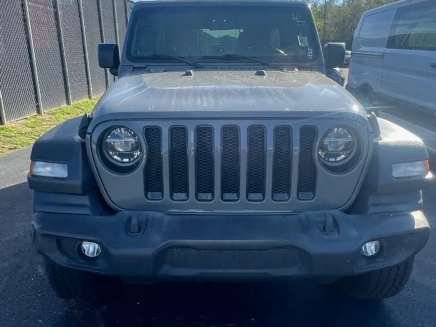 2021 Jeep Wrangler Unlimited Sport Altitude photo 1