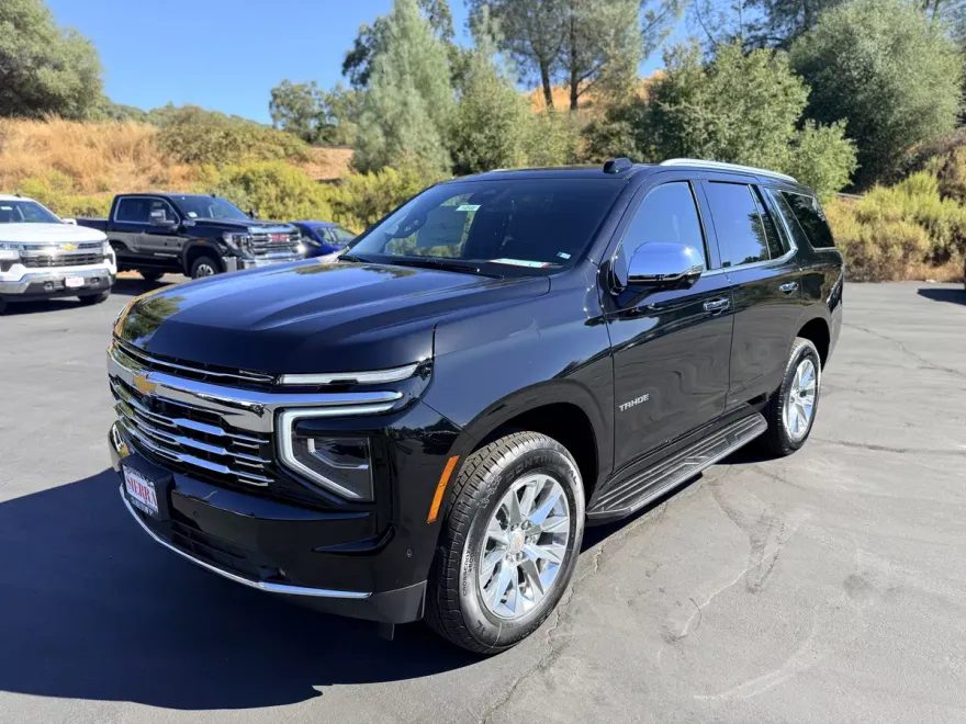 2026 Chevrolet Tahoe Premier photo 1