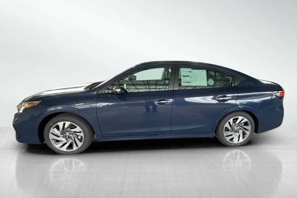2025 Subaru Legacy Touring XT photo 1