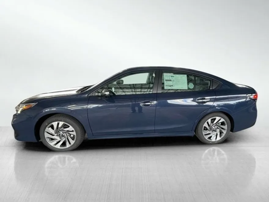 2025 Subaru Legacy Touring XT photo 1