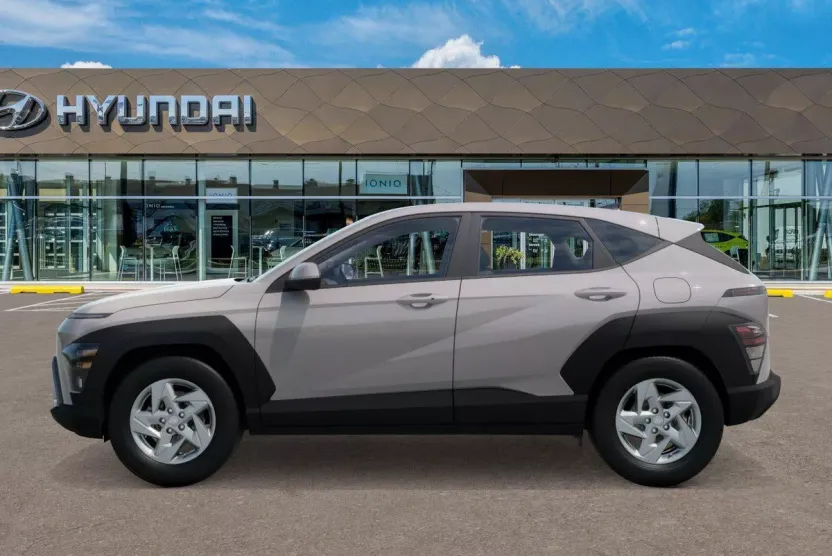 2026 Hyundai Kona SE photo 1