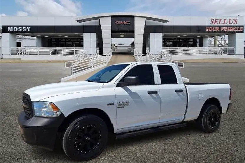 2019 Ram 1500 Classic Tradesman photo 1