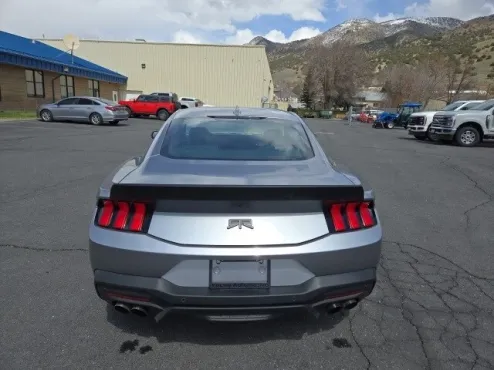 2024 Ford Mustang GT Premium photo 4