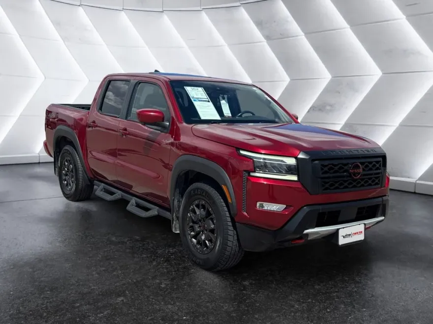 2022 Nissan Frontier PRO-X photo 1