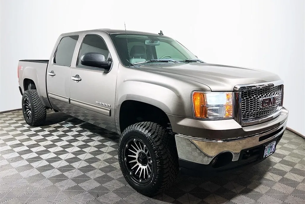 2012 Gmc Sierra 1500 SLE photo 1