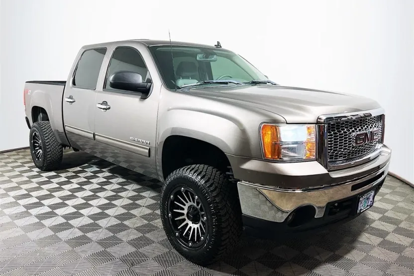 2012 Gmc Sierra 1500 SLE photo 1