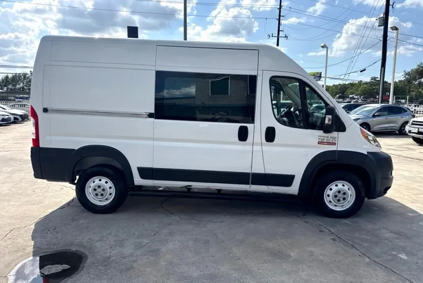2014 Ram ProMaster 1500 High Roof Tradesman photo 1