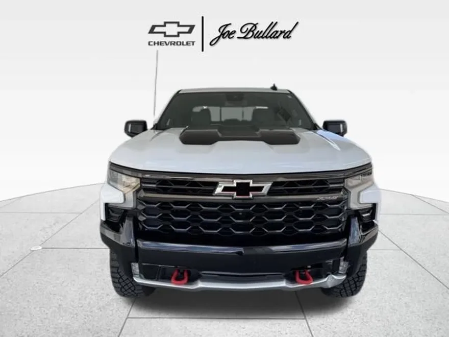 2023 Chevrolet Silverado 1500 ZR2 photo 1