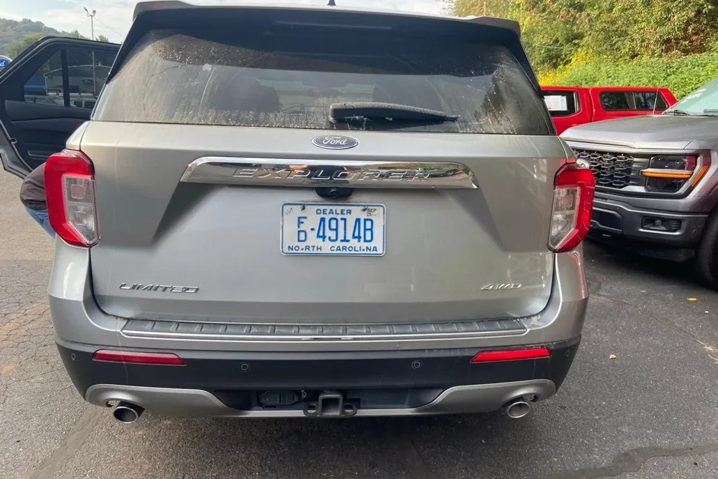 2021 Ford Explorer Limited photo 1