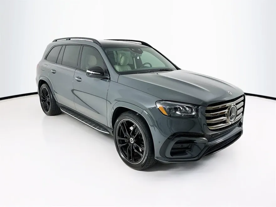 2025 Mercedes Benz GLS 580 4MATIC photo 1