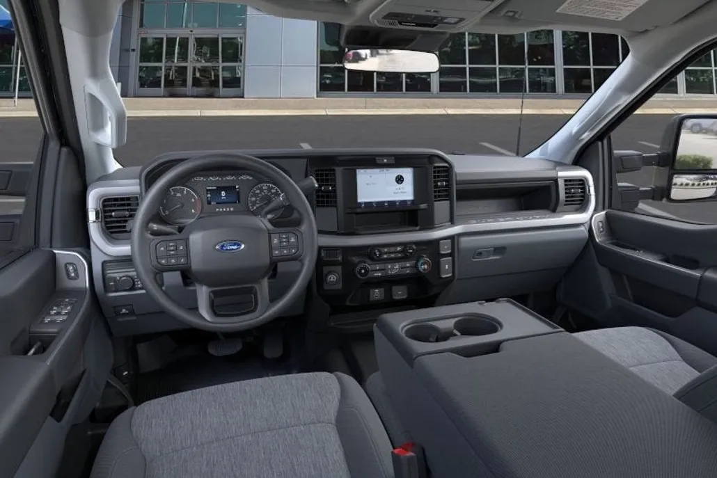 2025 Ford F-250 XL photo 1