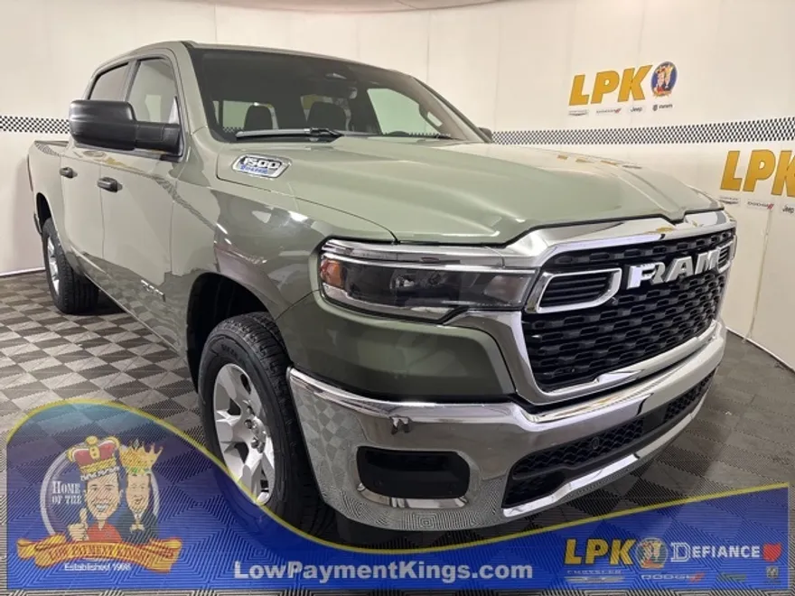 2025 Ram 1500 Tradesman photo 1