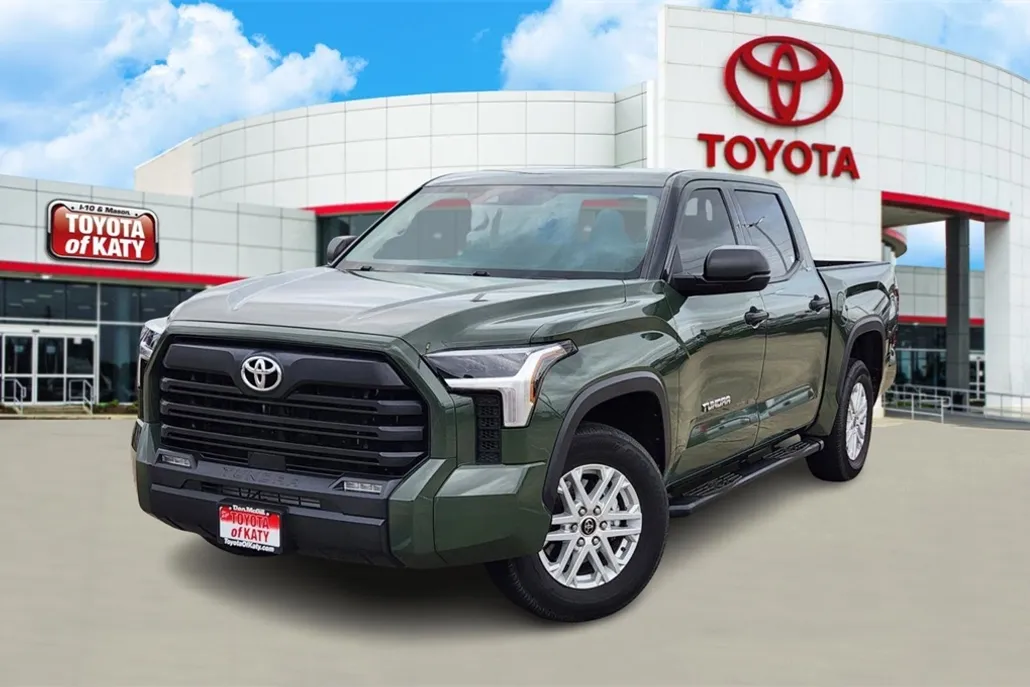 2022 Toyota Tundra SR5 photo 1