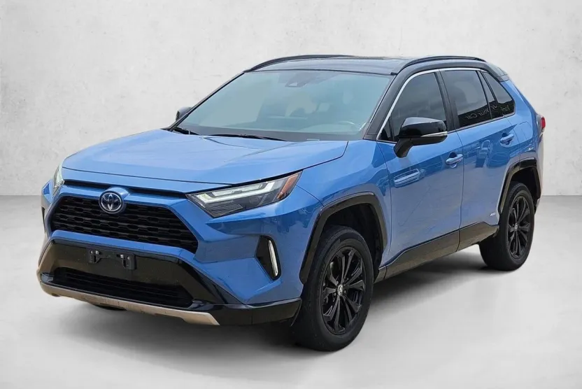 2023 Toyota RAV4 XSE photo 1