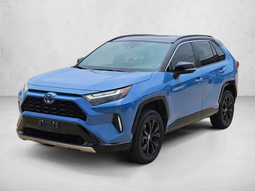 2023 Toyota RAV4 XSE photo 1