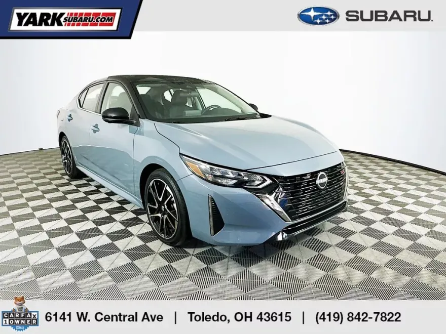2024 Nissan Sentra SR photo 1
