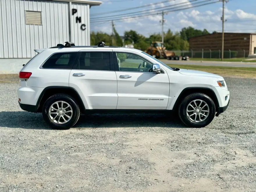 2014 Jeep Grand Cherokee Limited Sport photo 1