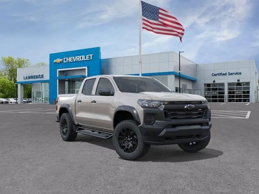 2026 Chevrolet Colorado Trail Boss photo 1