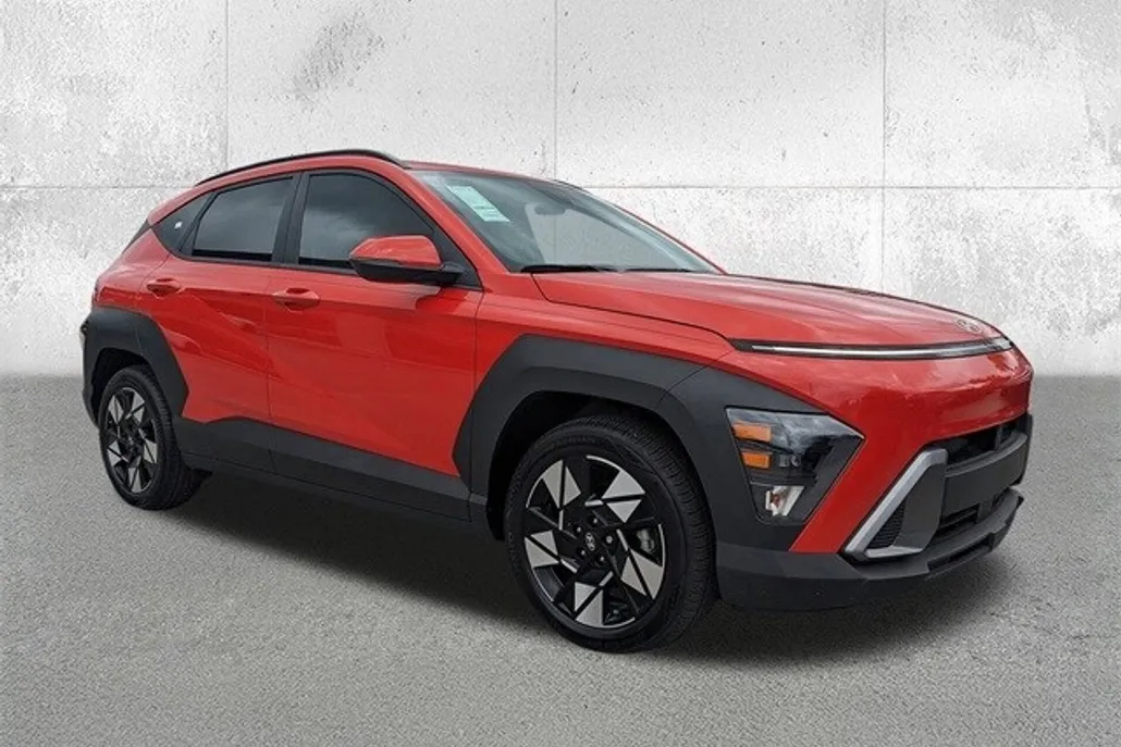 2024 Hyundai Kona SEL photo 1