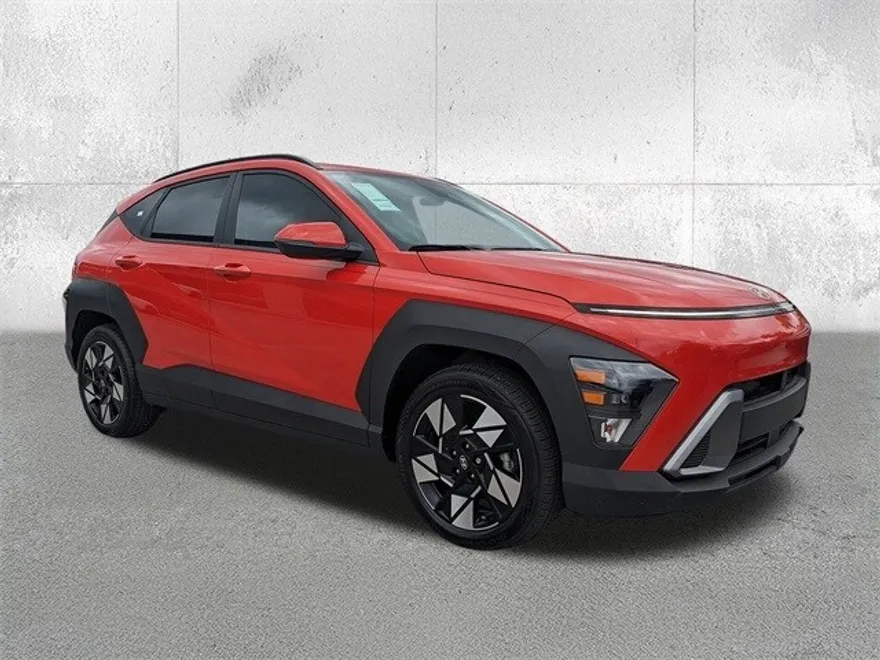 2024 Hyundai Kona SEL photo 1