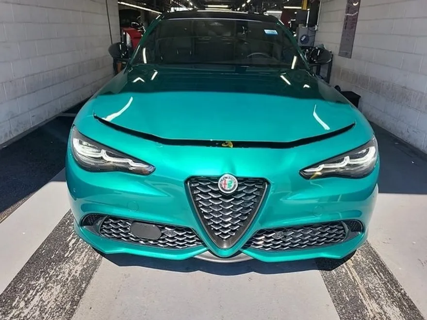 2025 Alfa Romeo Giulia SPRINT photo 1