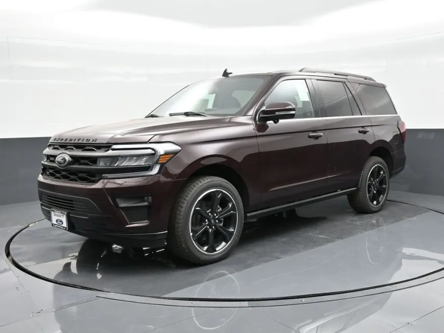 2024 Ford Expedition Limited photo 1