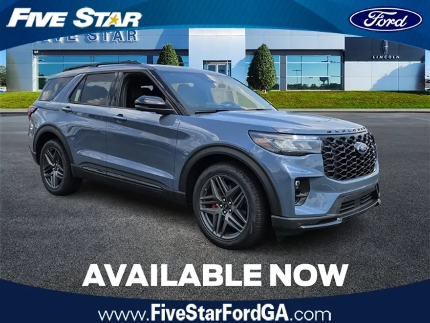 2025 Ford Explorer ST photo 1