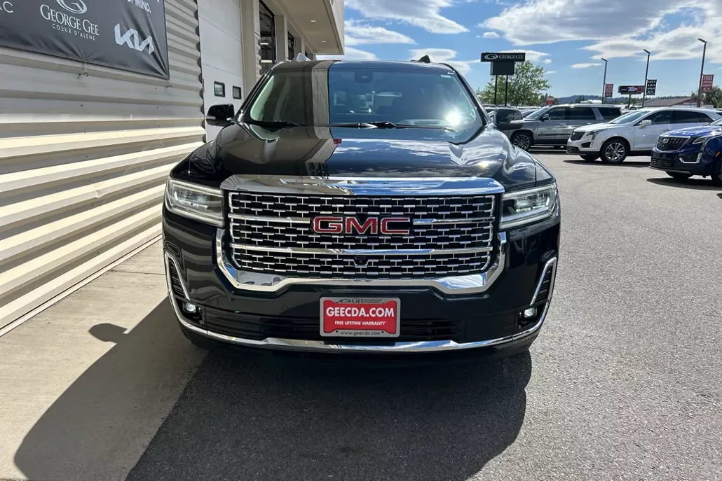 2023 Gmc Acadia Denali photo 1