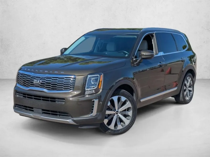 2020 Kia Telluride S photo 1