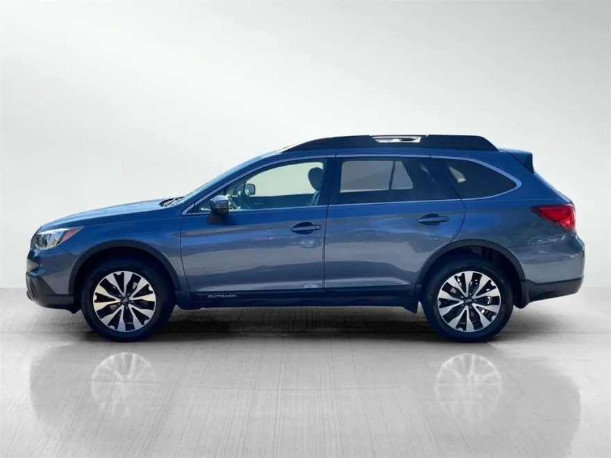 2015 Subaru Outback 2.5i Limited photo 1