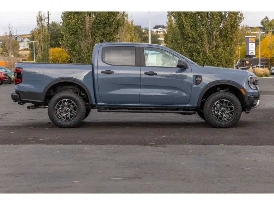 2025 Ford Ranger XLT photo 1