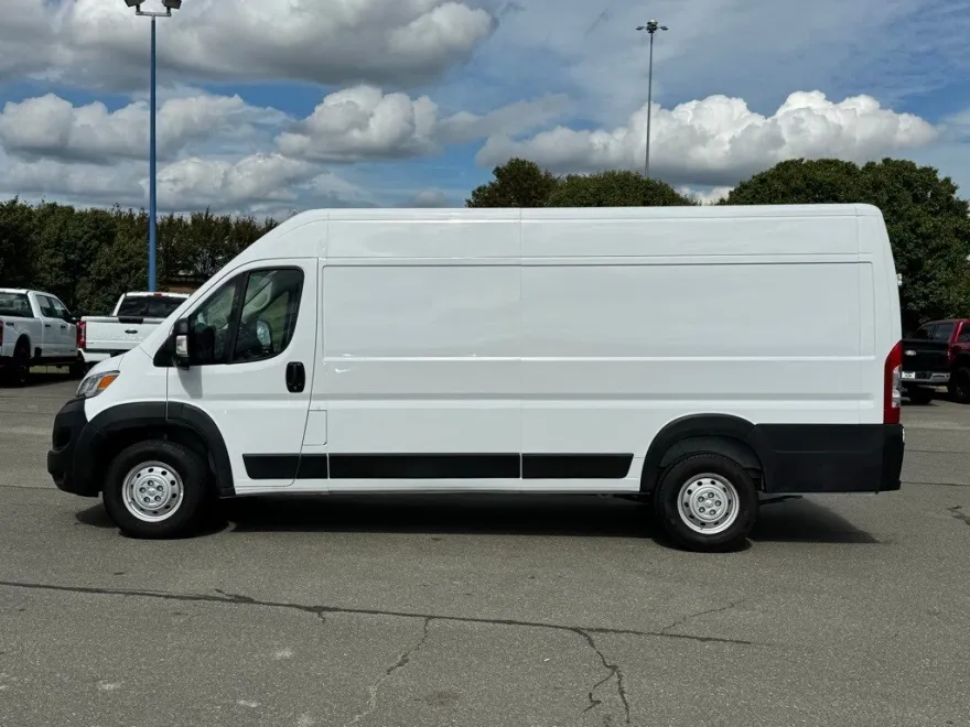 2023 Ram ProMaster 3500 Cargo Van photo 1