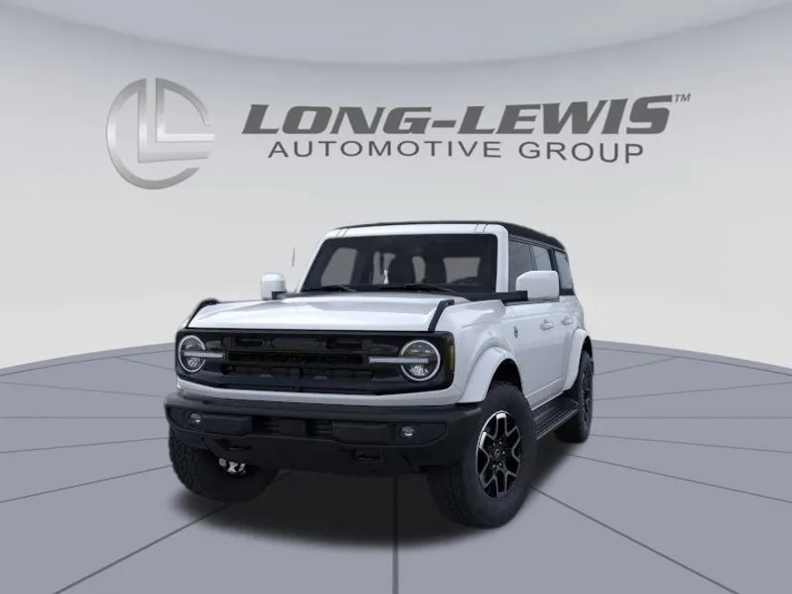 2025 Ford Bronco Outer Banks photo 1