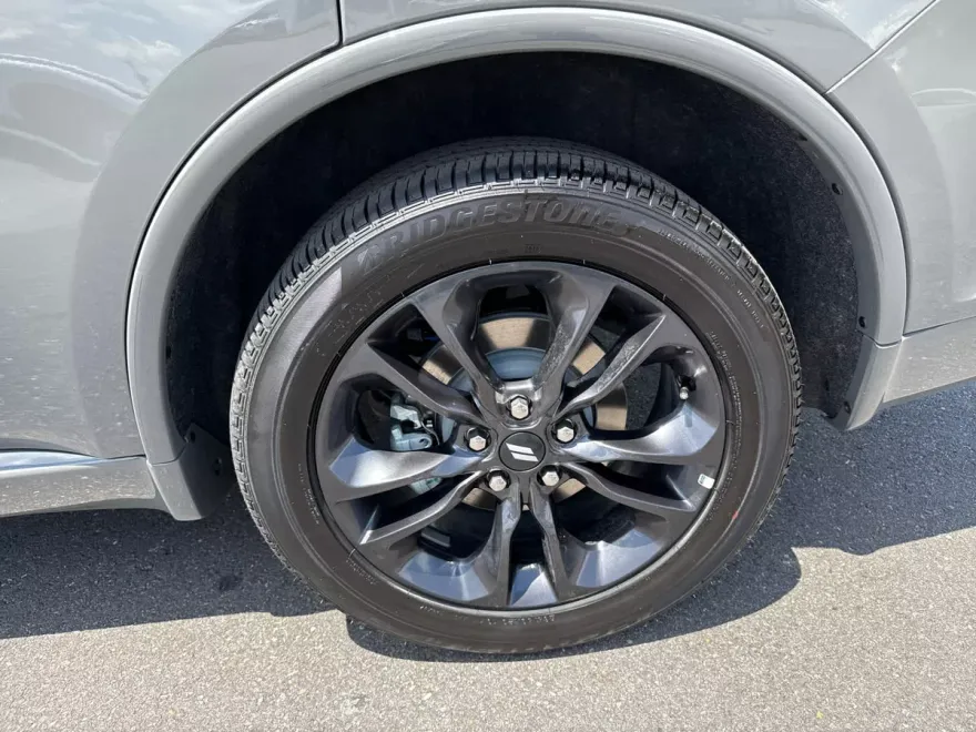 2025 Dodge Durango R/T photo 1