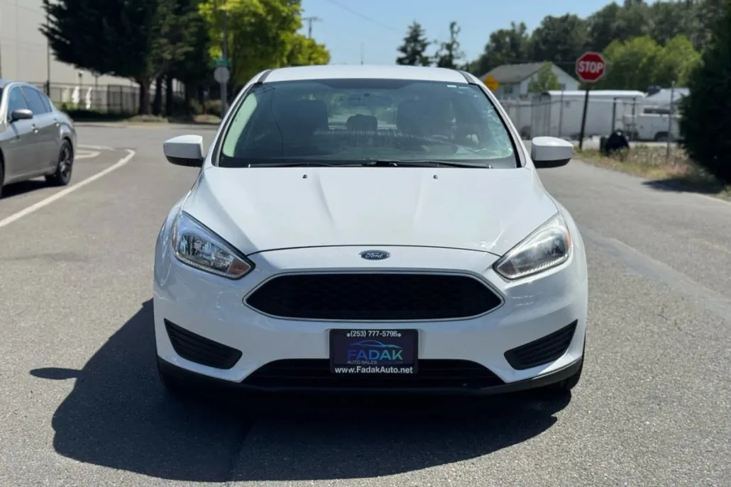 2018 Ford Focus SE photo 1