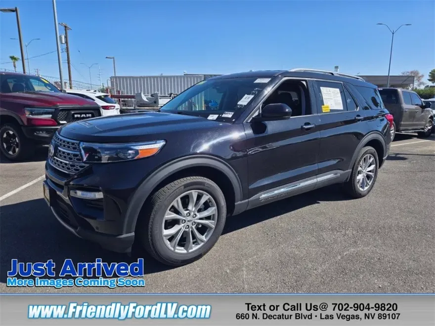 2024 Ford Explorer Limited photo 1