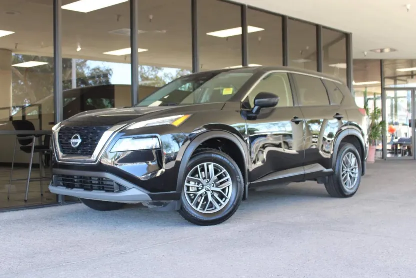 2023 Nissan Rogue S photo 1