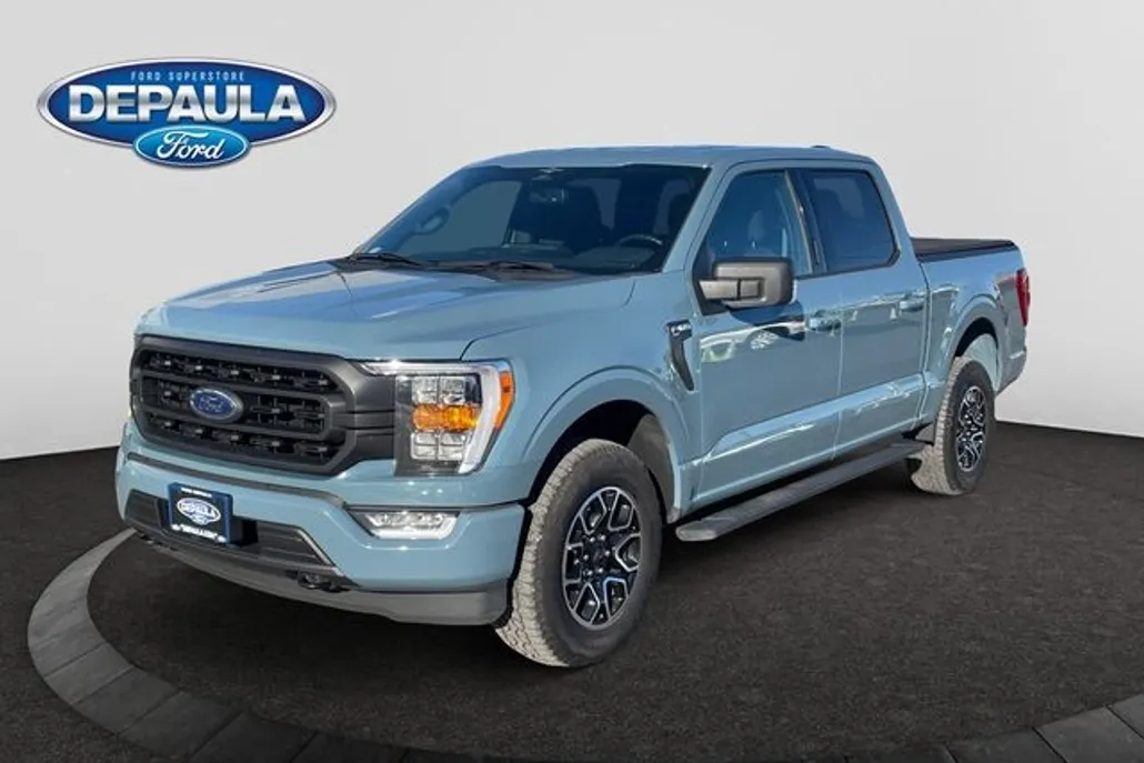 2023 Ford F-150 XLT photo 1